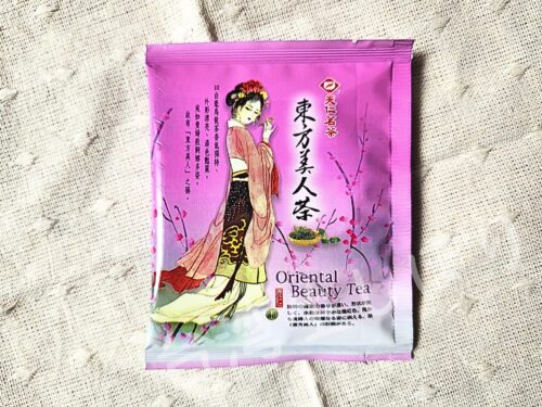 天仁茗茶の東方美人茶。個装が嬉しいです。